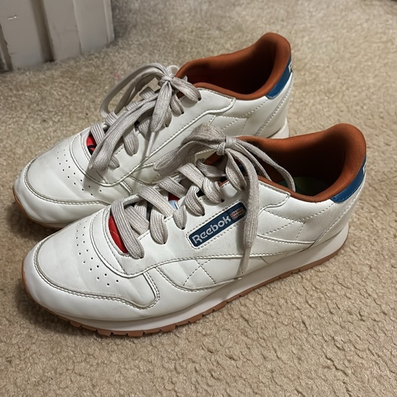 Reebok shoes - Picture 2 of 7